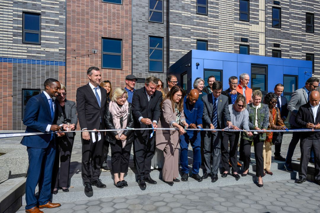ribbon tying ceremony